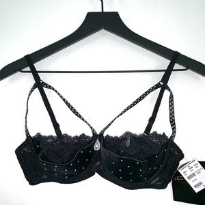 Fredericks of Hollywood Sexy Cutout Bra Lingerie M